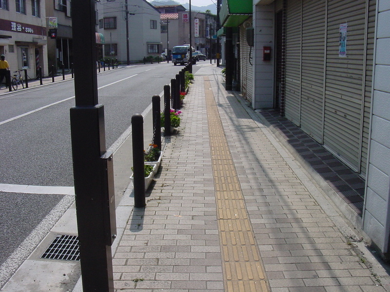 元ワルツ堂前