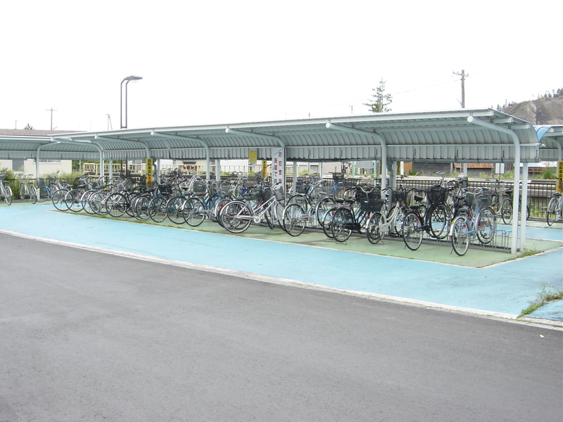 大槌駅駐輪所